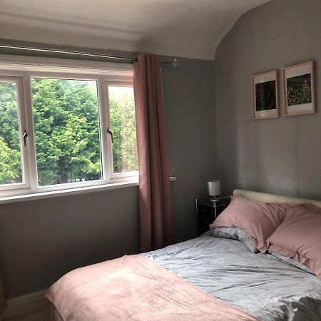 Double Bedroom Mánchester Exterior foto